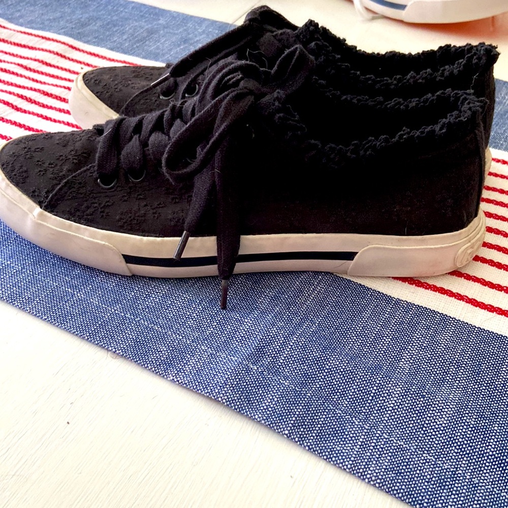 Rocket Dog sneakers Like new